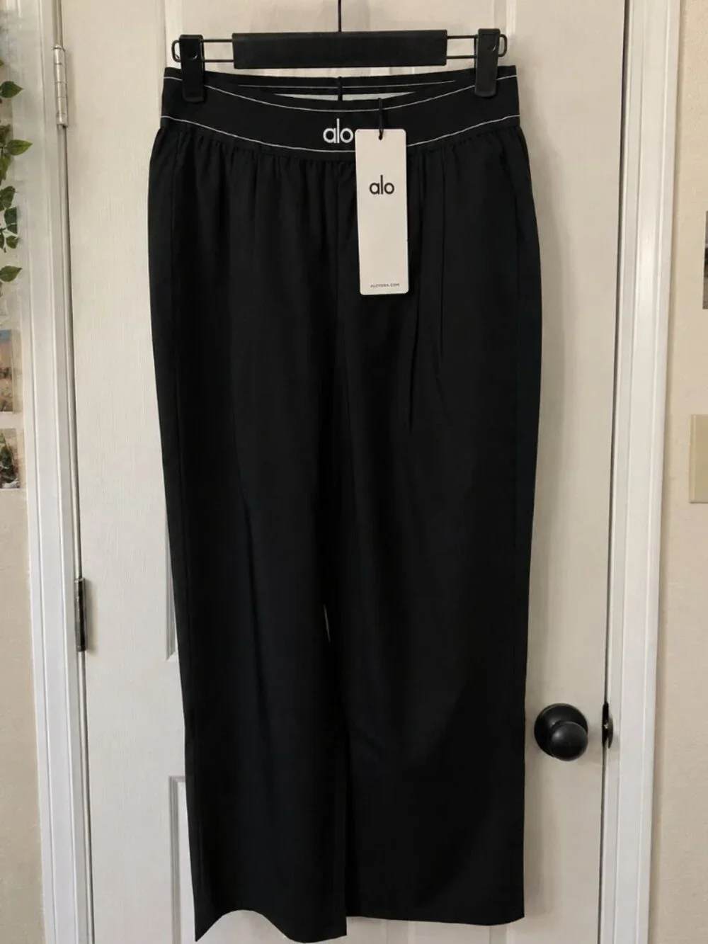 NWT Alo Yoga Black Suit Up Trouser 📚 Y2K Athleisure Home Office (Regular 30